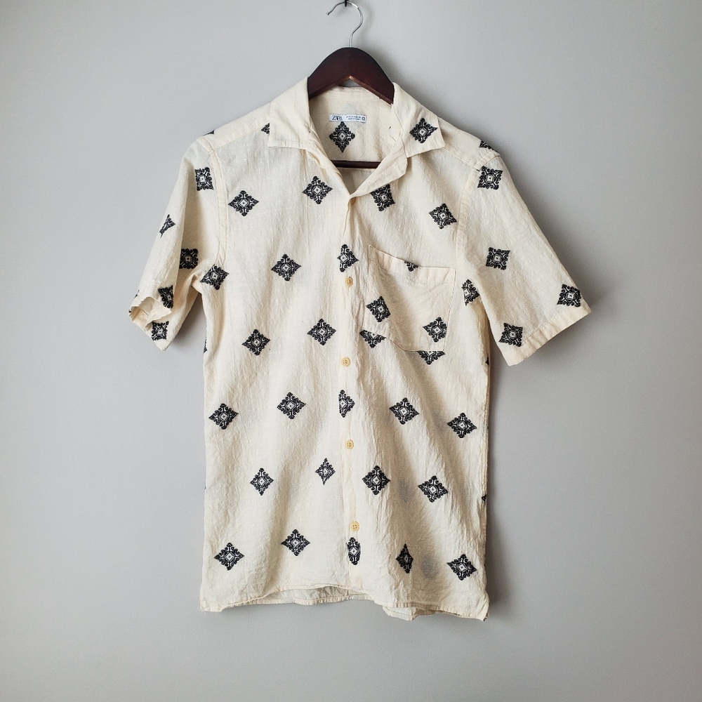 ❌SOLD❌ Zara bohemian tribal patterned shirt